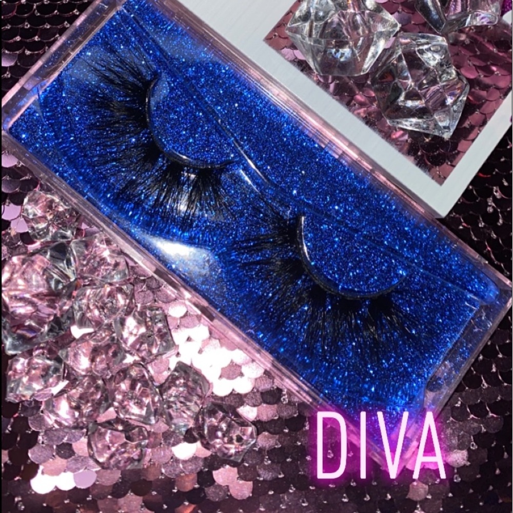 100% Mink eyelashes